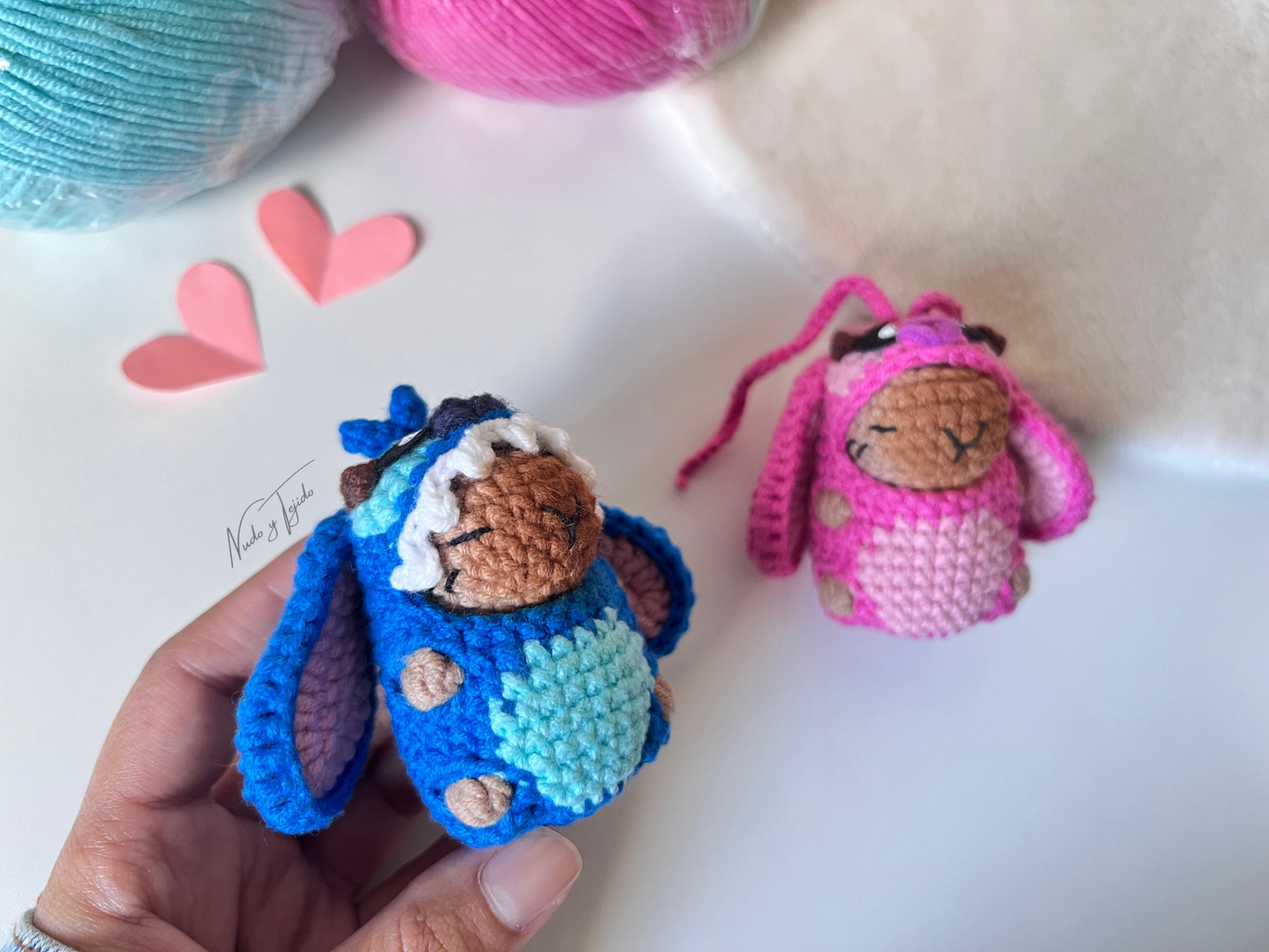 Disfraces Capibara Stitch y Angel Patrón PDF Esp, Port, Ing - Nudo y Tejido